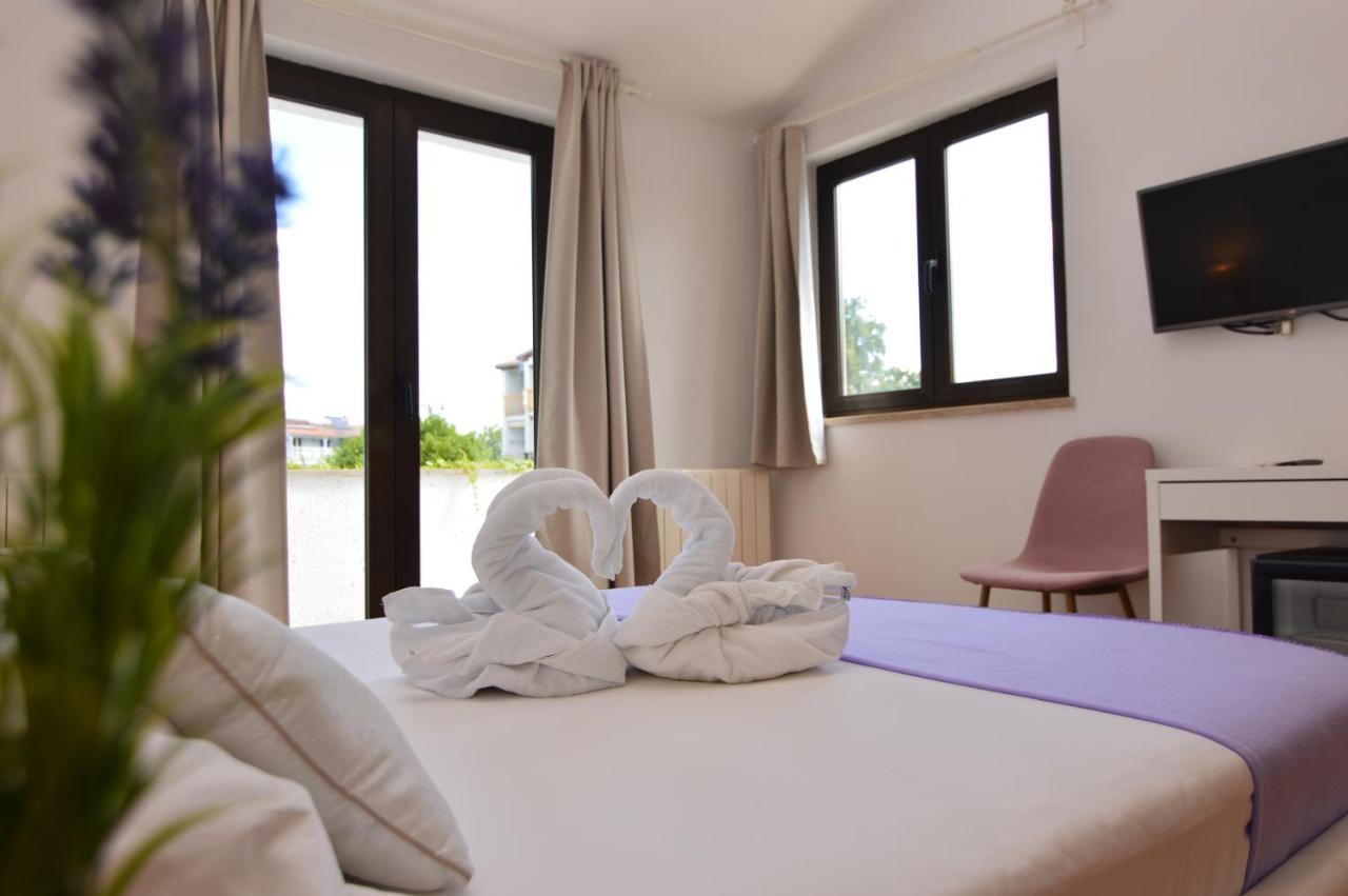 Gargamelo Pension Porec Exterior photo