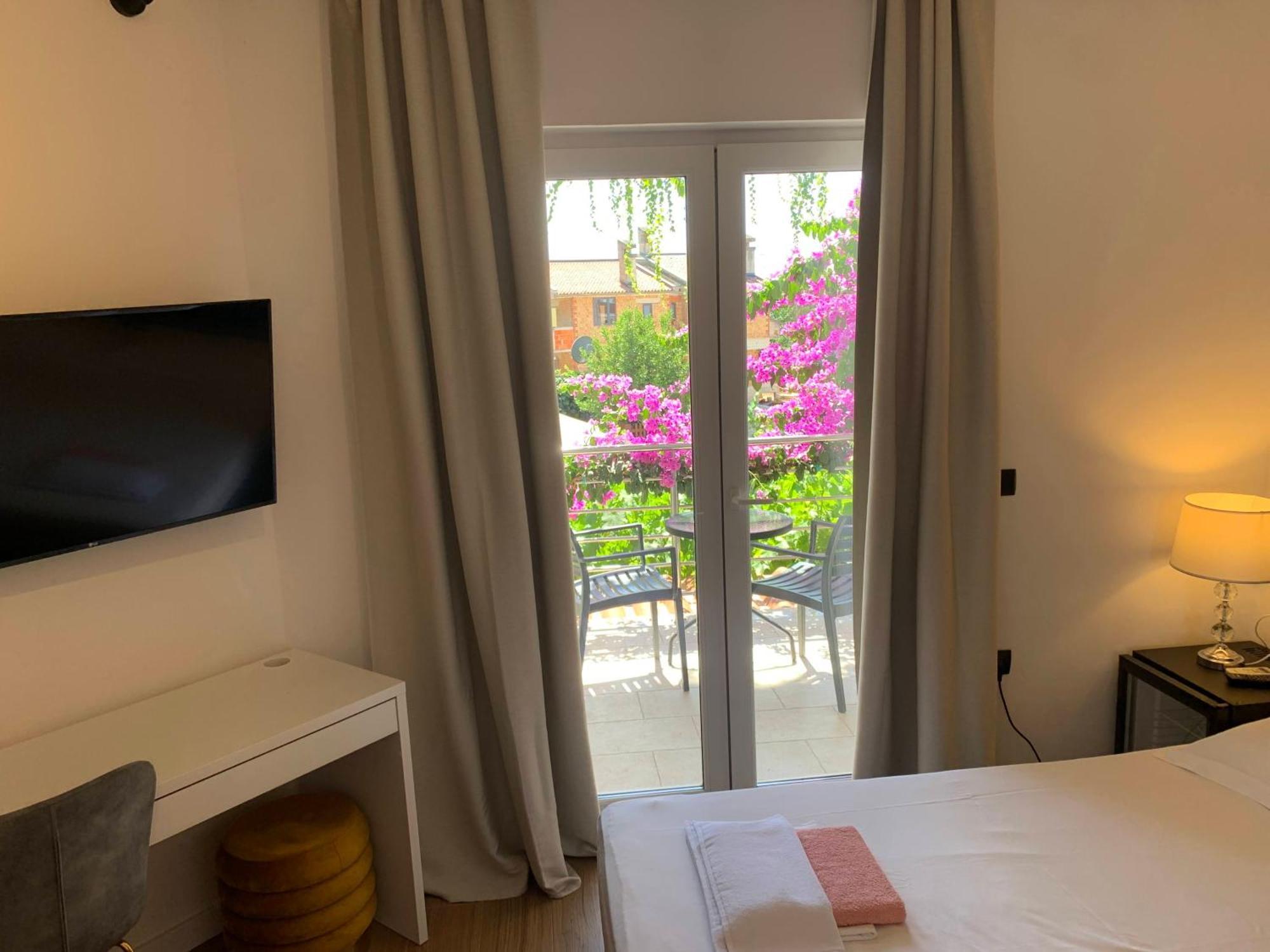 Gargamelo Pension Porec Exterior photo